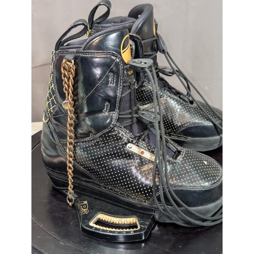 Liquid Force Wing Wakeboard Bindings Black Women's 6.5 7 2011